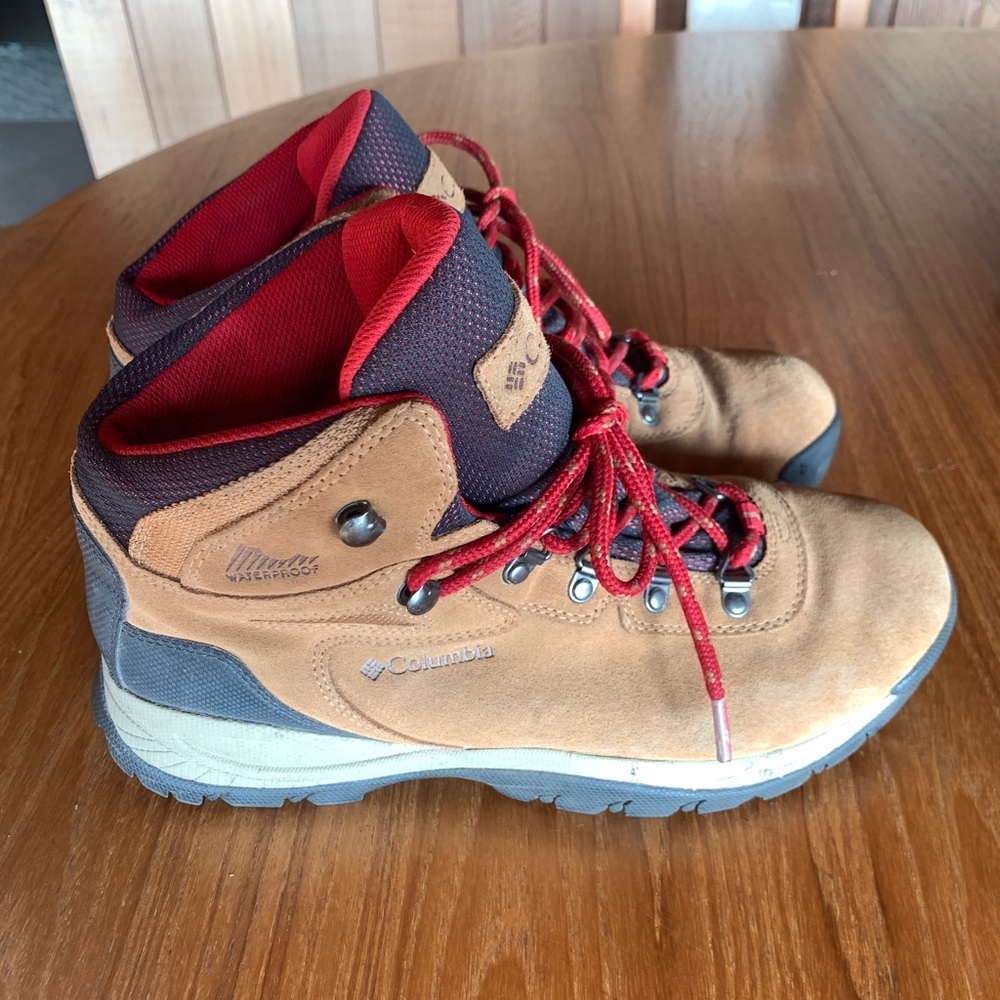Columbia Newton Hiking boots 11